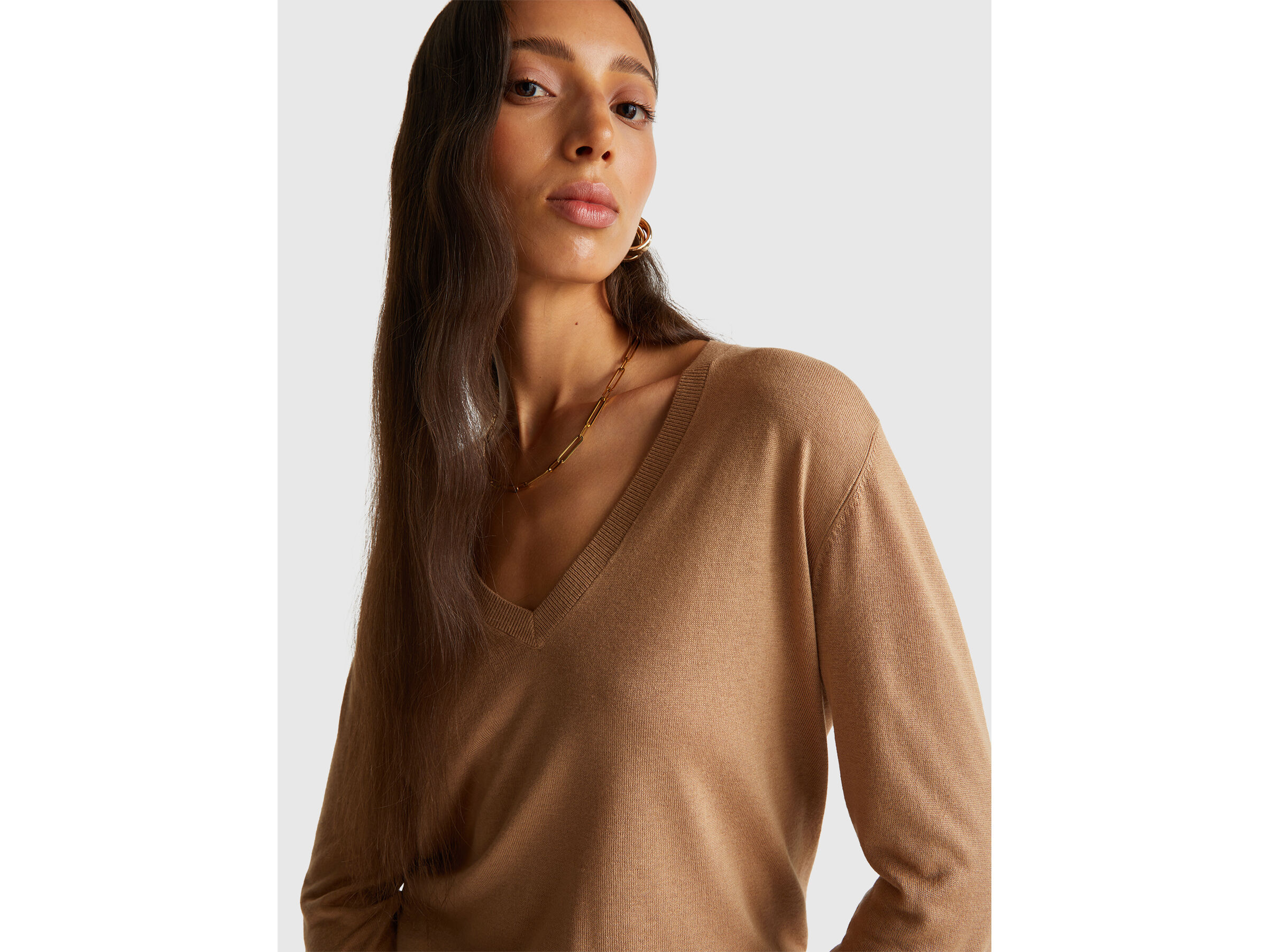 V NECK SWEATER L/S Women image number 4